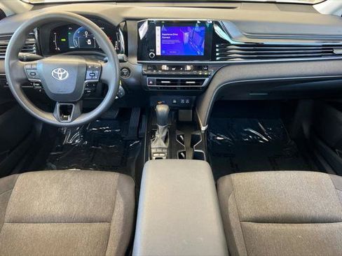 Certified 2025 Toyota Camry LE FWD image 3