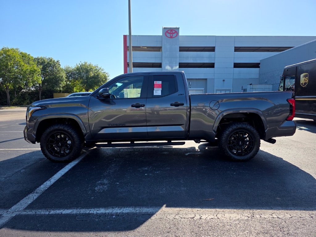 New 2026 Toyota Tundra SR5 w/ SR5 Convenience Package AWD/4WD image 8