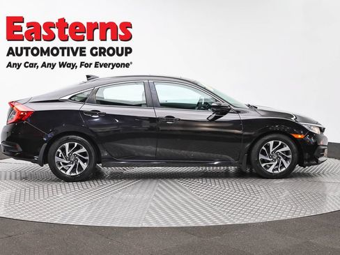 Used 2017 Honda Civic EX image 4