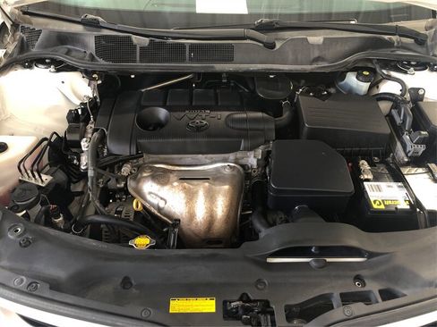 Used 2015 Toyota Venza LE image 10