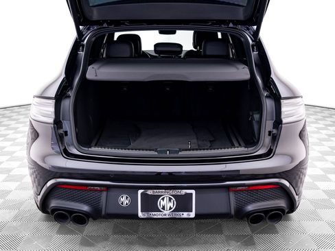 Certified 2023 Porsche Macan GTS AWD/4WD image 31