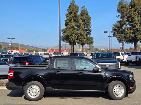 New 2025 Ford Maverick XL FWD image 3