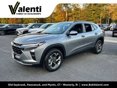 New 2025 Chevrolet Trax LT w/ Driver Confidence Package