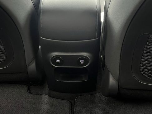 New 2026 Hyundai Ioniq 5 SE image 17