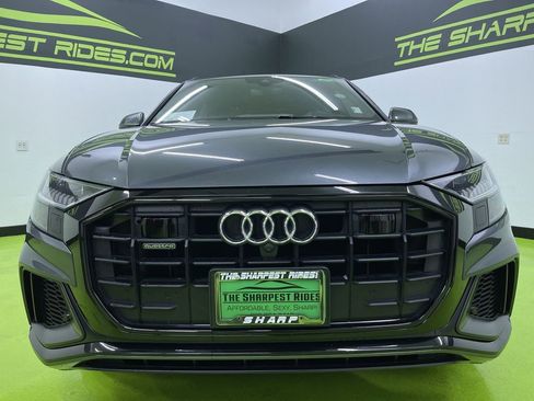 Used 2019 Audi Q8 Prestige image 3