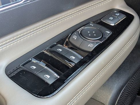 New 2025 Lincoln Corsair FWD w/ Equipment Group 101A image 22