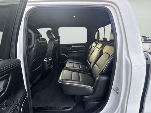 Used 2025 RAM 1500 Laramie AWD/4WD image 24