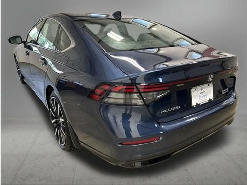 Certified 2025 Honda Accord Touring image 4