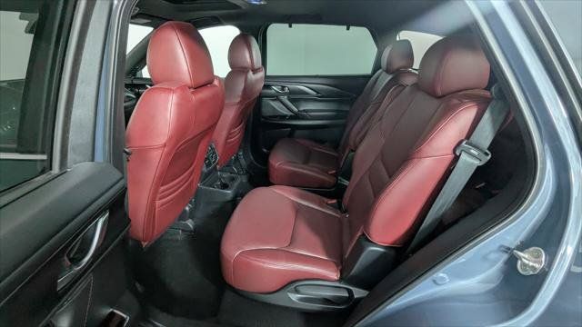 Used 2023 MAZDA CX-9 Carbon Edition AWD/4WD image 18