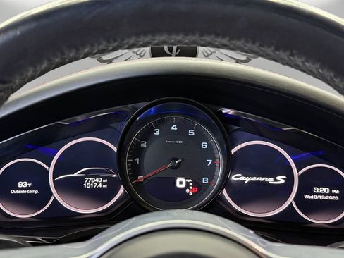 Used 2019 Porsche Cayenne S AWD/4WD image 25