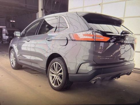 Used 2024 Ford Edge Titanium w/ Equipment Group 301A image 3