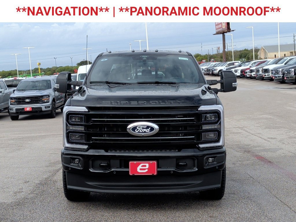 New 2027 Ford F250 Platinum w/ FX4 Off-Road Package AWD/4WD image 2