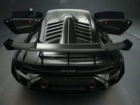 Used 2022 Lamborghini Huracan STO RWD image 62