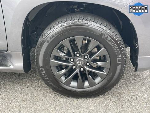 Used 2023 Lexus GX 460 Premium image 11