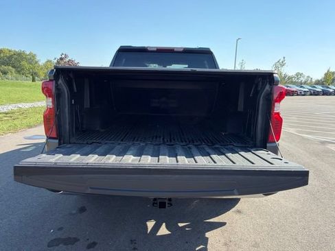 Used 2020 Chevrolet Silverado 1500 LT w/ LT 2.7L Value Package AWD/4WD image 12
