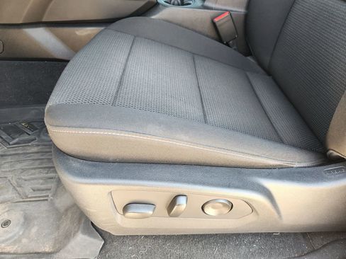 Used 2024 GMC Canyon Elevation w/ Convenience Package RWD image 29
