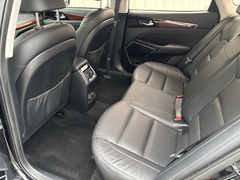 Used 2017 Kia Cadenza Premium w/ Luxury Package image 29