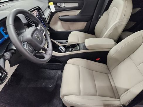 New 2026 Volvo XC40 B5 Ultra w/ Protection Package Premier AWD/4WD image 14