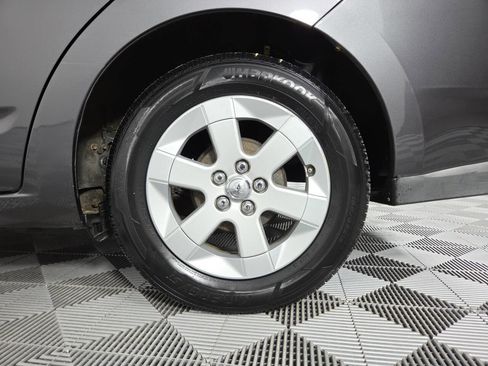 Used 2007 Toyota Prius FWD image 11
