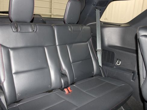 Used 2025 Ford Explorer ST-Line AWD/4WD image 24
