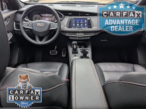 Certified 2023 Cadillac XT4 Sport FWD image 18