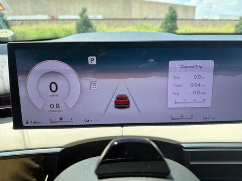 Certified 2026 Genesis GV70 2.5T Advanced AWD/4WD image 20