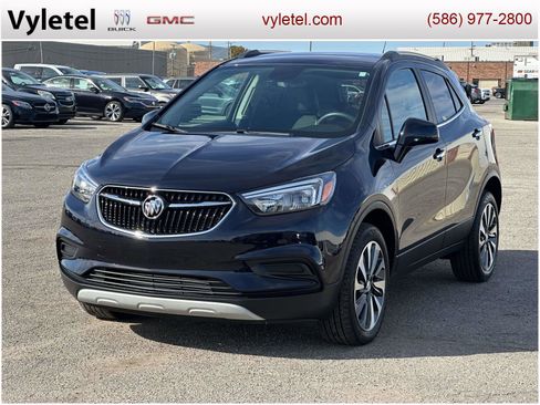 Certified 2022 Buick Encore Preferred w/ Safety Package image 5