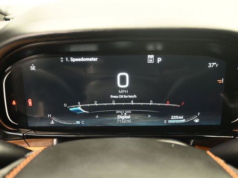 Used 2024 Jeep Grand Wagoneer Series III image 27