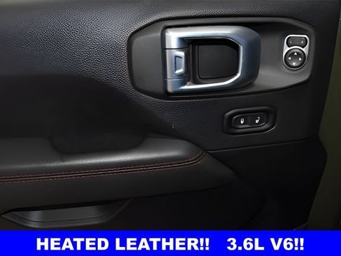 Used 2021 Jeep Wrangler Unlimited Rubicon w/ Dual Top Group AWD/4WD image 23