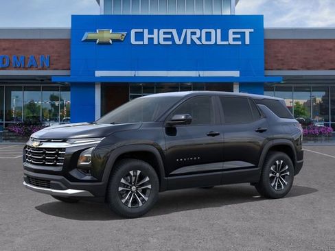 New 2026 Chevrolet Equinox LT w/ Safety and Technology Package FWD image 2