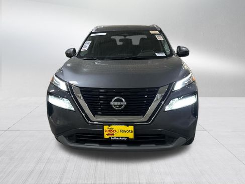 Used 2023 Nissan Rogue SV w/ SV Premium B Package AWD/4WD image 2