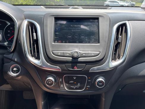 Used 2019 Chevrolet Equinox LT FWD image 8