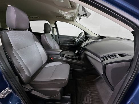 Used 2018 Ford Escape SE image 28