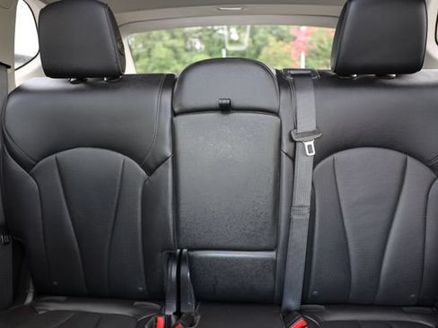 Used 2019 Buick Envision Premium AWD/4WD image 38