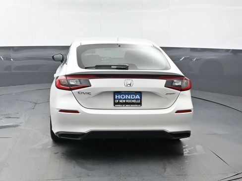 Used 2024 Honda Civic Sport image 5