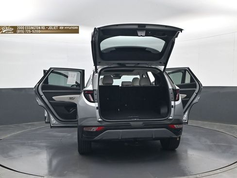 Certified 2024 Hyundai Tucson Limited AWD/4WD image 32
