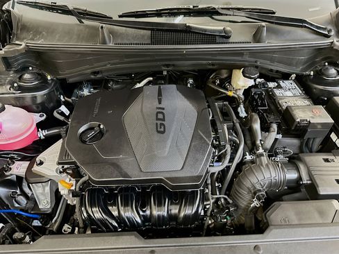 Used 2025 Kia Sportage LX image 33