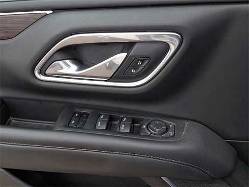 Used 2021 Chevrolet Tahoe LT image 22