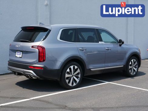 Used 2022 Kia Telluride SX image 3