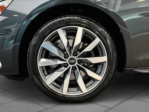 Used 2022 Audi A4 2.0T Premium w/ Convenience Package image 10