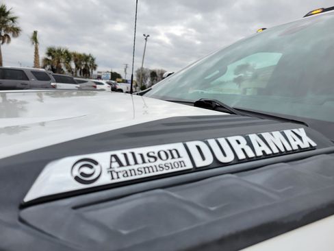 Used 2020 Chevrolet Silverado 3500 High Country image 8