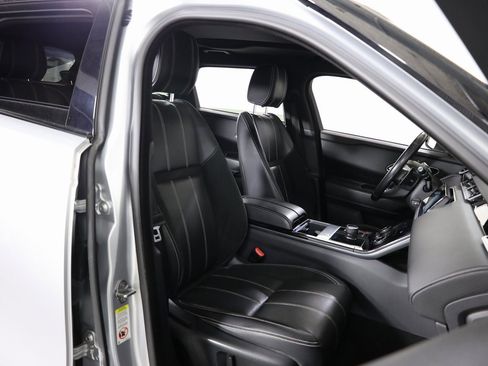 Used 2018 Land Rover Range Rover Velar S image 54