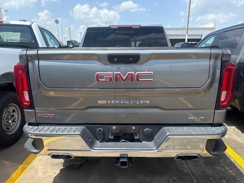 Used 2020 GMC Sierra 1500 SLT w/ SLT Premium Plus Package AWD/4WD image 11