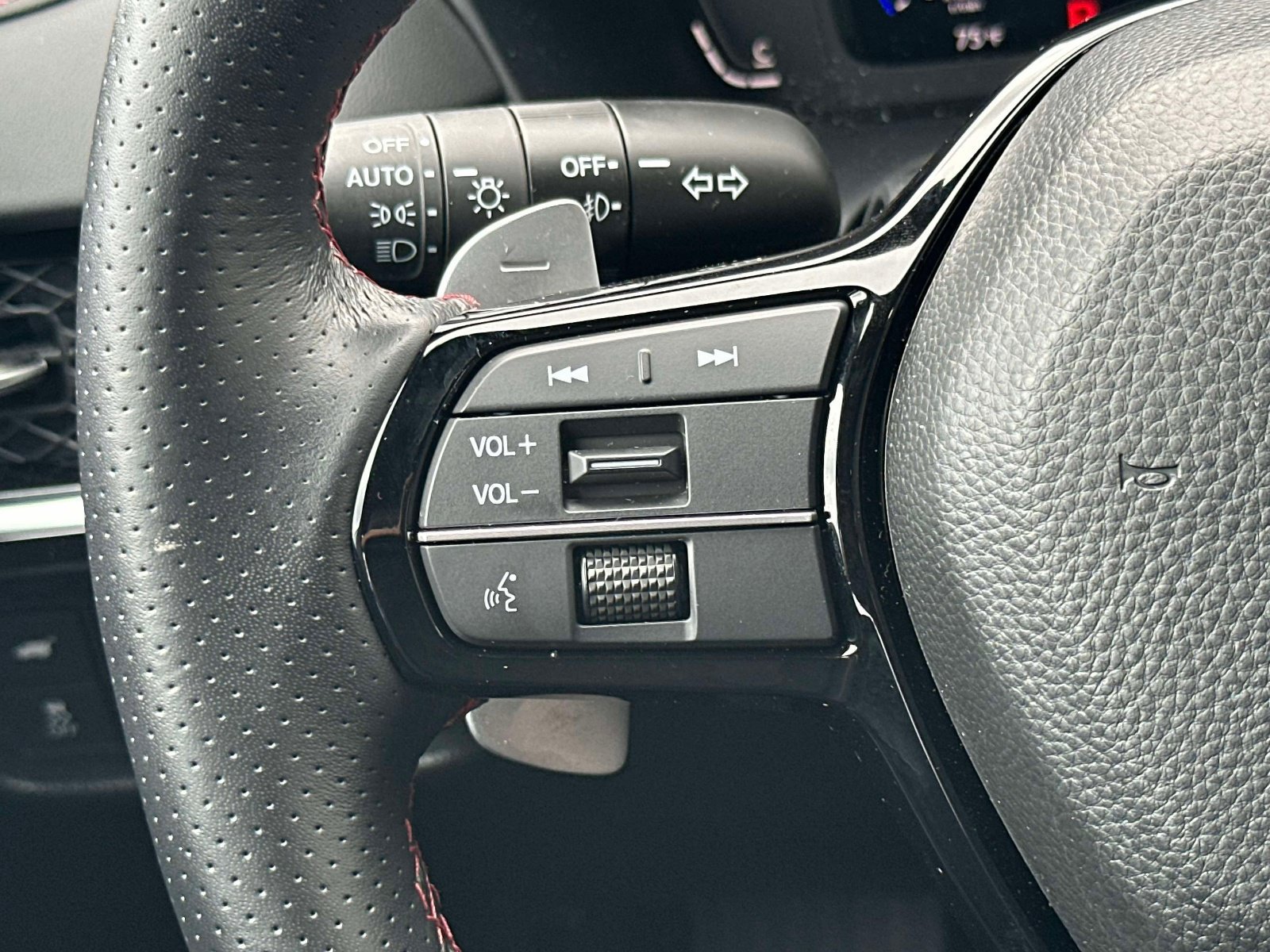 Certified 2025 Acura ADX A-Spec AWD/4WD image 23