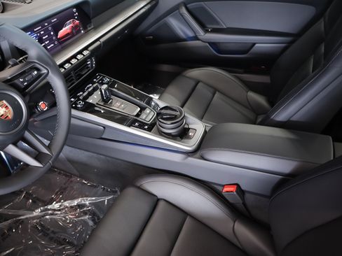New 2026 Porsche 911 Carrera 4S image 19