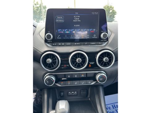 Used 2025 Nissan Sentra SV FWD image 29