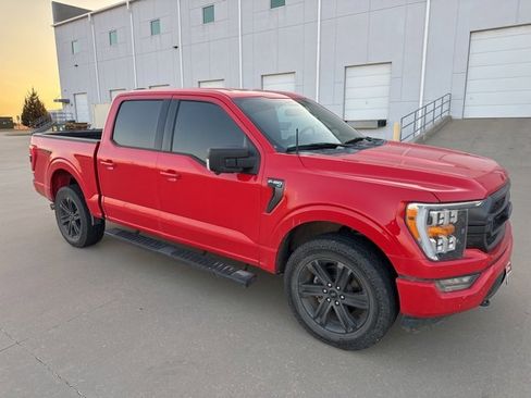 Used 2021 Ford F150 XLT w/ Equipment Group 302A High image 8