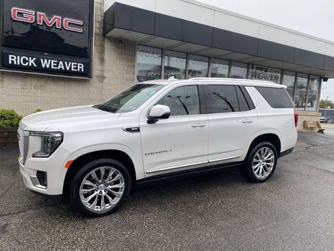 Used 2024 GMC Yukon Denali w/ Max Trailering Package AWD/4WD image 3