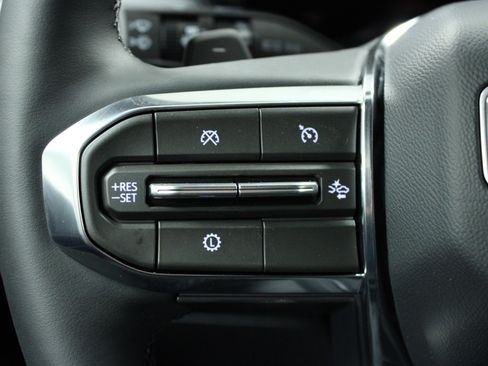 New 2026 GMC Acadia Elevation FWD image 21