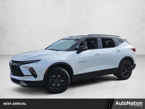 Used 2024 Chevrolet Blazer LT w/ Sound & Technology Package image 1